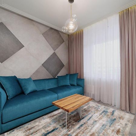 Wowell Apartments オデッサ エクステリア 写真